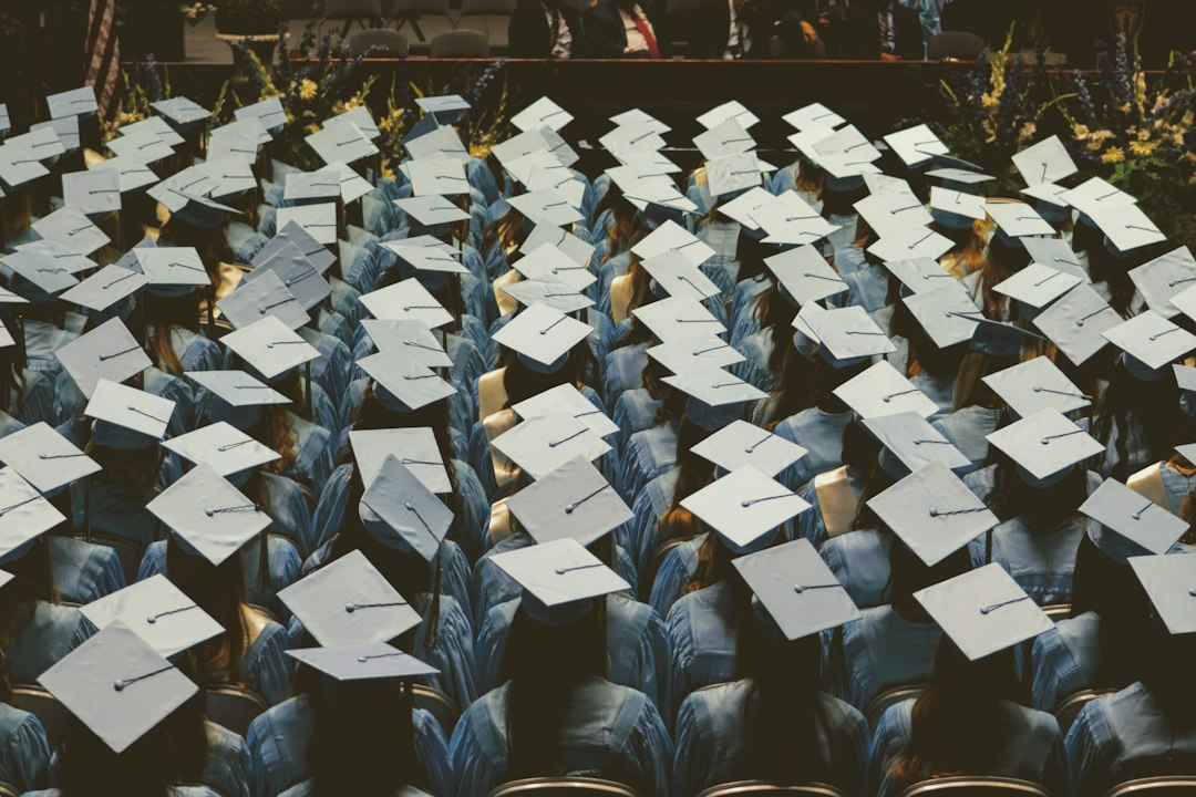 Kwijtschelding gemeentelijke belastingen als student: zo vraag je het aan